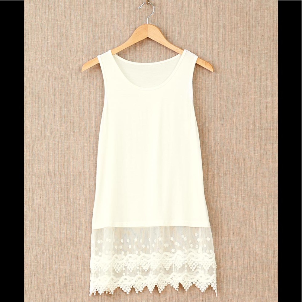 Love this!🐞🌹 Women's Lace Trim Tank Tops